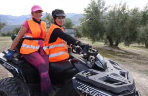 Mujeres en la cadena alimentaria Estrategias para superar las barreras estructurales de género