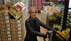 Mujeres en la cadena alimentaria Una mirada desde las sombras de la Historia